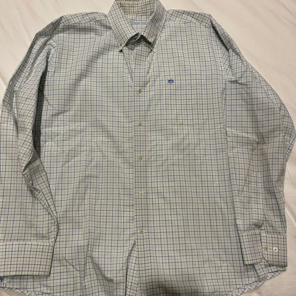 Southern Tide Long Sleeve Sport Shirt Button Down.